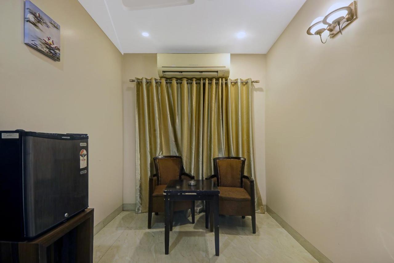 Townhouse Oak Hotel The Sudesh Rāipur Exterior foto